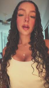 rafaella chaves (@rafaella.chavess)