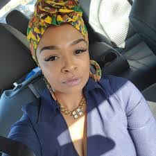 Shonda Willis's Instagram, Twitter & Facebook