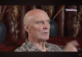 Thank god they ended up bringing David Bateson back, the other guy sounds  awful as 47