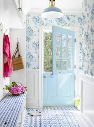 Ebay.de has been visited by 100k+ users in the past month The Best Entryway Wallpaper And Styling Inspiration Red Soles And Red Wine