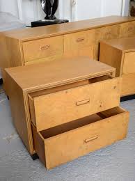 This is a set that you can hand down for generations. Burl Wood Henredon Bedroom Set At 1stdibs