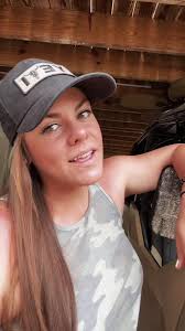 Excuse me, you look like you love me. 😘 #ellalangley #excuseme #yeti ...