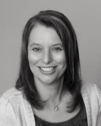 Cindy Halstead's Instagram, Twitter & Facebook