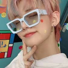 The group is currently composed of eight members: Wow Lee Know Hyunjin Felix By Stray Kids Listen On Audiomack