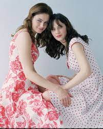Emily and zooey put on their best in honor of the american society of cinematographers 24th annual. 404 Not Found Emily Deschanel Zooey Deschanel Sister Poses