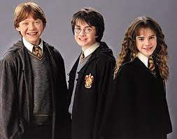 See more ideas about ron and hermione, hermione, harry potter. Harry Ron And Hermione Harry Potter Foto 19115238 Fanpop
