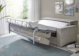 Der esstisch absoluto ist 77 cm hoch, 90 cm breit und hat eine variable länge von 160 cm bis 200 cm. Schlafsofa Citypolster Trier