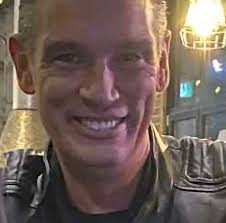 Just watched The Breakfast Club Thursday night. First time I ever saw it  uncut! Much better!