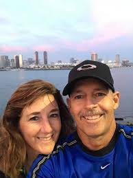 This beautiful lady made me the happiest man in the world 9 years ago  today, happy anniversary baby