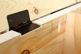 Learn how to build a simple diy corner storage bench that is actually made from two benches. How To Build A Diy Corner Storage Bench Thediyplan