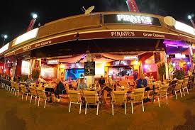 Playa del ingles is a romantic city well liked for its shopping and restaurants. Beste Bar Im Yumbo Center Pirates Playa Del Ingles Reisebewertungen Tripadvisor