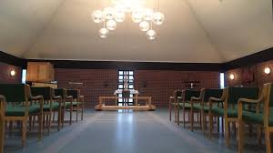 På denne turnèen tar vi også med sangar frå våre juleplater. Skarbovik Kirke