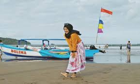 Suasana pantai pangandaran malam hari mp3 & mp4. 10 Foto Pantai Pangandaran Mei 2021 Harga Tiket Masuk Misteri Lokasi Wisata Jejakpiknik Com
