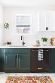 7 kitchen cabinet colors we can't stop