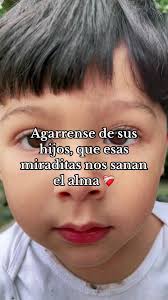 Esas miradas que sanan el alma 🥺 #amordemadre #mamaehijo #toddleroftiktok  #hispanictiktok #parati