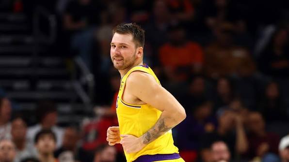 Luka Dončić embraces his new life before 1st season opener with Lakers | NBA .com
