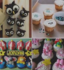 Decorating cupcakes with kids with less mess. 10 Attractive Cupcake Decorating Ideas For Kids 2021
