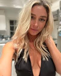 Alyssa Teal's Instagram, Twitter & Facebook