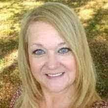 Dana Windle's Instagram, Twitter & Facebook