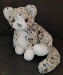 Ty Classic Thomas The Snow Leopard 2001 Plush I Love The Marbled Patterns On This Cutie Cat Plush Plush Stuffed Animals Snow Leopard