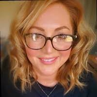 Catherine Durr's Instagram, Twitter & Facebook