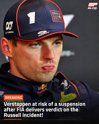 Cara Delevingne should be banned from all f1 events! Stuck up *****