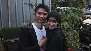 Kondisi itu menyebabkan nadya tak bisa langsung memeluk putranya, bunda. Hapus Kata Utun Nadya Mustika Istri Rizki 2r Dicurigai Lagi Hamil