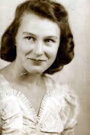 Gretchen Welch's Instagram, Twitter & Facebook