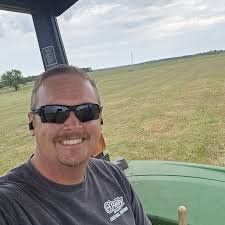 Comfortable seat and better tires for woods/hill climbs