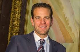 Tomas loret de mola tiene su galería de arte en artelista.com pintura. Revelan Cuanto Ganaba Loret De Mola En Televisa Una Barbaridad