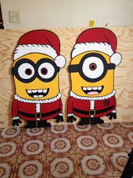 Christmas Minions Done By Markeysha And Keith Ross Follow Me On Facebook For More Yard Art Christmas Yard Art Minion Christmas Christmas Cutouts