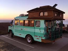 The Cool Bus And The Sunset Maison Sur Roues Camping Maison Camion Amenager