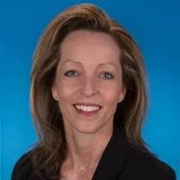 Lori Combs's Instagram, Twitter & Facebook