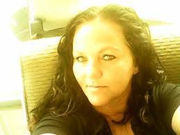 Deanna Rossi's Instagram, Twitter & Facebook