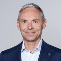 100+ "Dan Renner" profiles