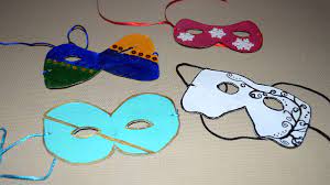 Masken basteln fur kinder 22 ideen und vorlagen zum ausdrucken. Masken Basteln Aus Papprollen Youtube