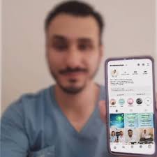 Buenas tardes! Siempre en mi instagram dejo los contactos para que puedan  sacar turno y las obras sociales que recibo! Voy actualizando  constantemente! Tambien esta mi WhatsApp donde pueden escribirme. ¡Nos vemos