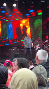 #fullmonty #tomjones #newburyberkshire #races @Tom Jones Official Page