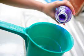 Mix the final mixer and water with the ratio of 1:1 feed the fertilizer by pouring it on the base of the plant. How To Make Seaweed Tea Liquid Fertiliser 6 Steps With Pictures