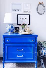A 20 Something Fills Her Dc Apartment With Craigslist Finds Interior Og Blatt