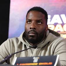 Empire Building 📊📈🌍