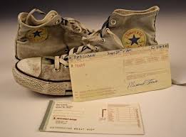 To pay homage to kurt cobain's infatuation with the brand, converse footwear celebrated the music icon by creating the kurt cobain converse collection in black. Kurt Cobain S Checkbook Converse Shoes Jun 23 2016 Christiana Auction Gallery In De Kurt Cobain Nirvana Kurt Cobain Photos