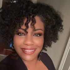 Amazon.com: Mindful Majesty: The Monthly Guide to Building Your Self-love  Empire eBook : Daigle , Ade: Kindle Store