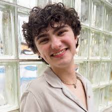 THE MIRACULOUS JOURNEY OF EDWARD TULANE