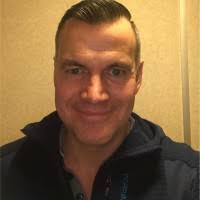 20+ perfiles de «Thacker»