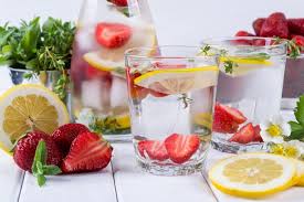 Penurun panas alami, seperti jahe, echinacea, kelapa, lemon, hingga madu ternyata dapat dijadikan obat mengonsumsi minuman yang hangat dapat membantu tubuh anak menjadi lebih banyak dalam menurunkan panas, anda dapat memberi anak banyak sayur dan buah yang mengandung air. Suhu Udara Panas 10 Makanan Ini Bisa Bikin Tubuh Tetap Merasa Sejuk