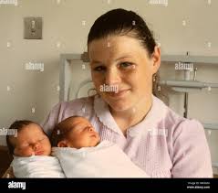 Babies twins hospital hi-res stock photography and images
