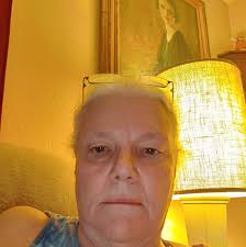 Weekly barn cleaning for 5 goats in a 10x15 area?