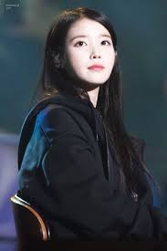 Iu 10th Debut Anniversary Iu Very Beautiful And She Was Very Beautiful Voice And Smile And Eyes She The Best Singer And Danser In Korea Love Her