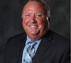 Marci Olsen's Instagram, Twitter & Facebook